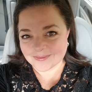 Meet your Posher, Kym